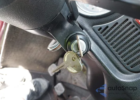 1972 Volkswagen Beetle из США, поврежденный, VIN 1122952484